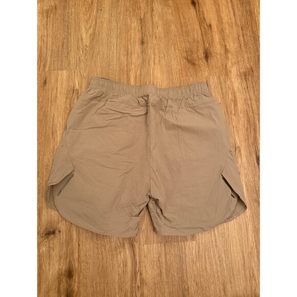 Squat Wolf Gray Shorts with Compression Size Medium - Picture 3 of 3